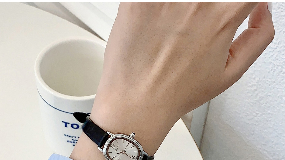Fashion Black Belt Silver Frame White Surface Stainless Steel Oval Dial Watch (with Battery),Ladies Watches