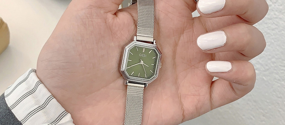 Fashion Silvery White Stainless Steel Polygon Dial Watch (with Battery),Ladies Watches