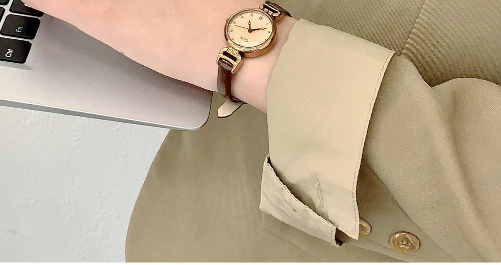 Fashion Coffee Belt Pu Round Dial Watch (with Battery),Ladies Watches