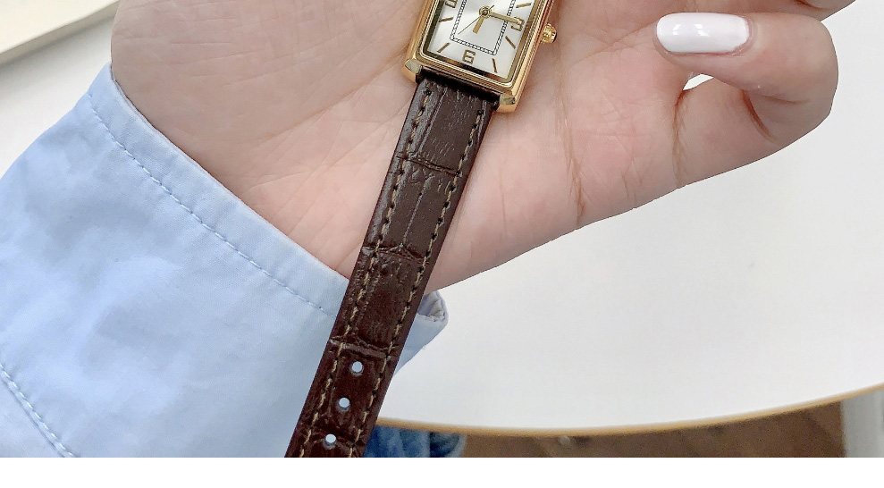Fashion White Surface With Black Belt And Gold Frame Pu Rectangular Dial Watch (with Battery),Ladies Watches