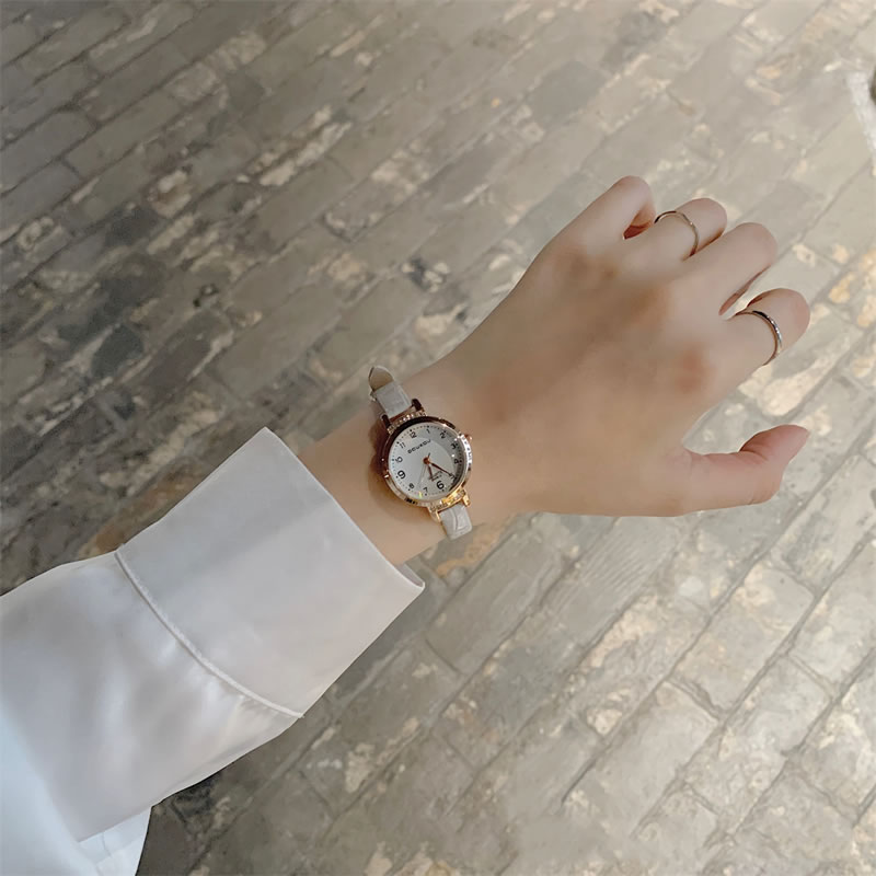 Fashion Coffee Belt Alloy Round Dial Strap Watch,Ladies Watches