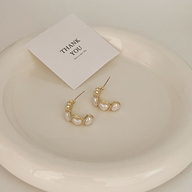 Fashion Gold Alloy Love Pearl C-shaped Earrings,Hoop Earrings