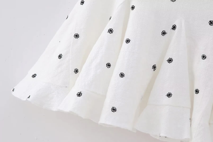 Fashion Off White Woven Polka-dot Embroidery Skirt,Skirts
