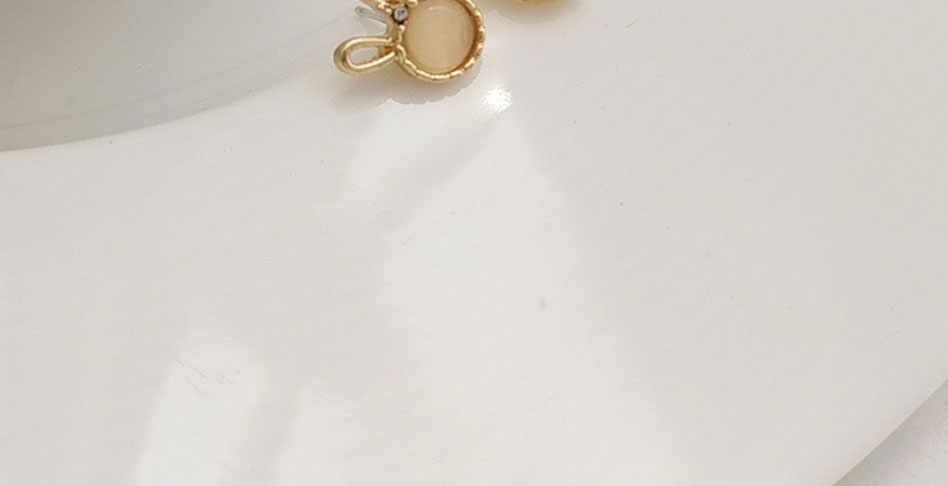 Fashion Gold Alloy Diamond Rabbit Carrot Asymmetric Stud Earrings,Stud Earrings