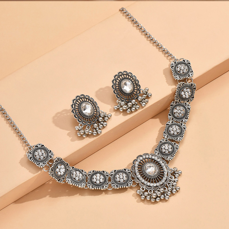 Fashion Silver Alloy Diamond Geometric Drop Necklace And Earrings Set,Jewelry Sets