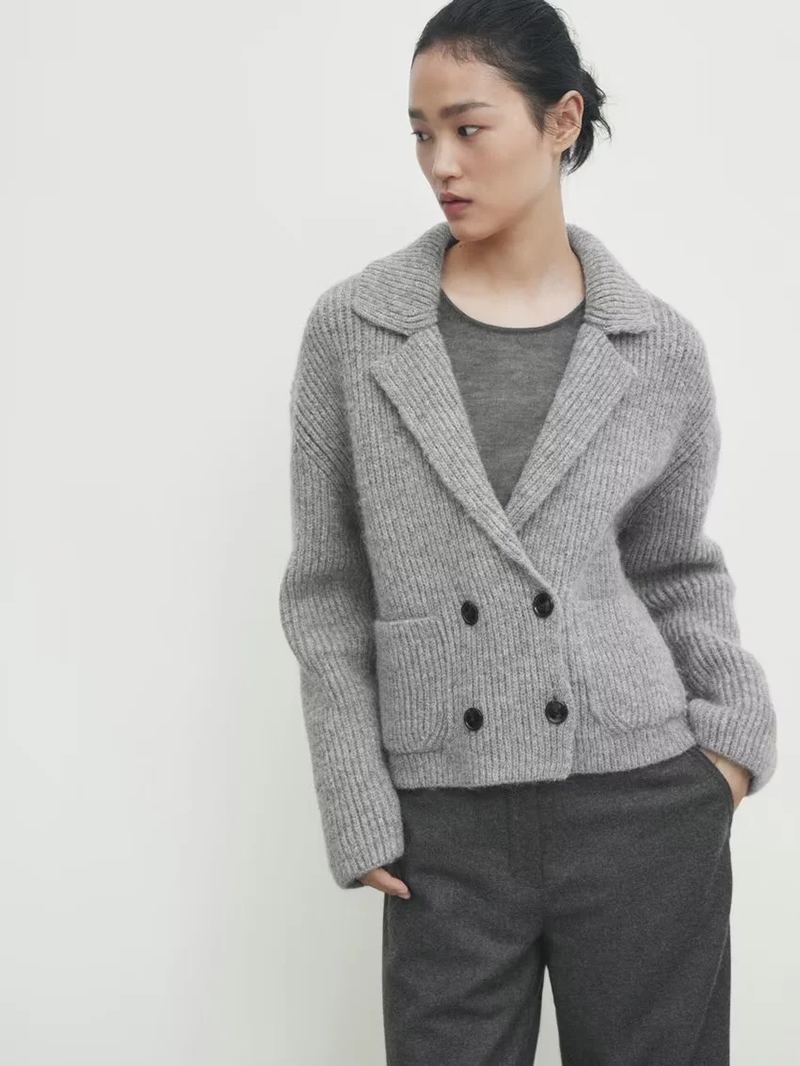 Fashion Grey Polyester Knitted Lapel Buttoned Jacket,Sweater