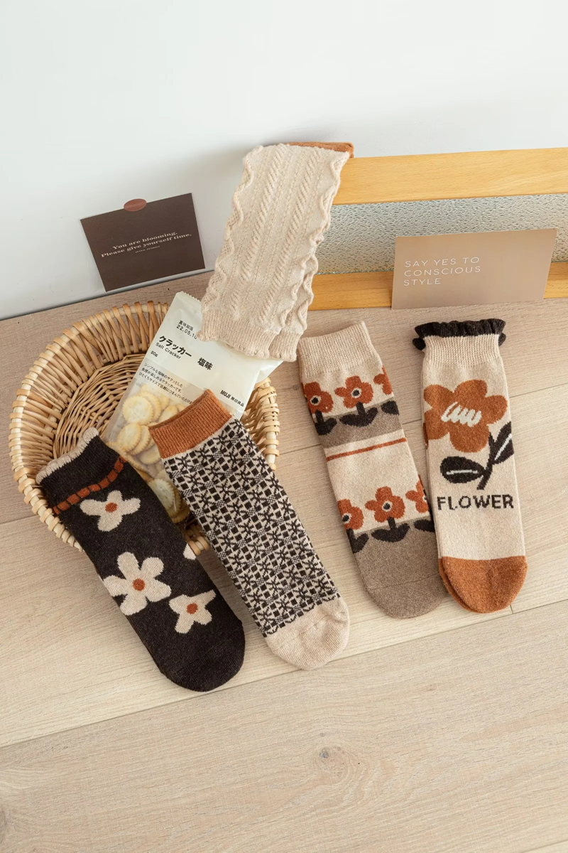 Fashion Dongdaemun Korean Version Of Japanese College Style Cotton Printed Mid-calf Socks,Fashion Socks