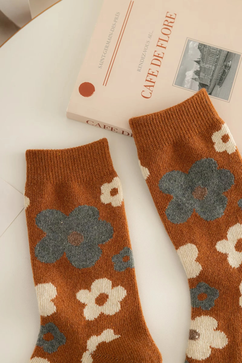 Fashion Color Cotton Printed Mid-calf Socks,Fashion Socks