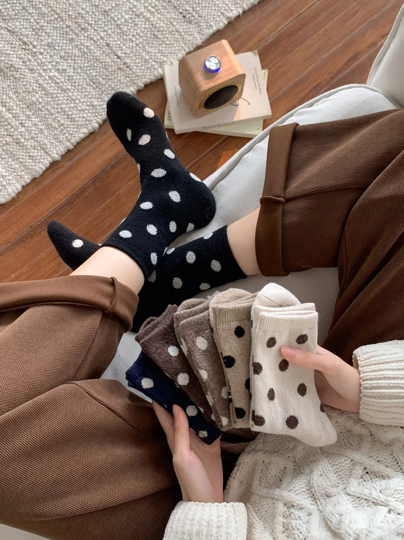 Fashion Polka Dots Wool Polka-dot Knit Mid-calf Socks,Fashion Socks