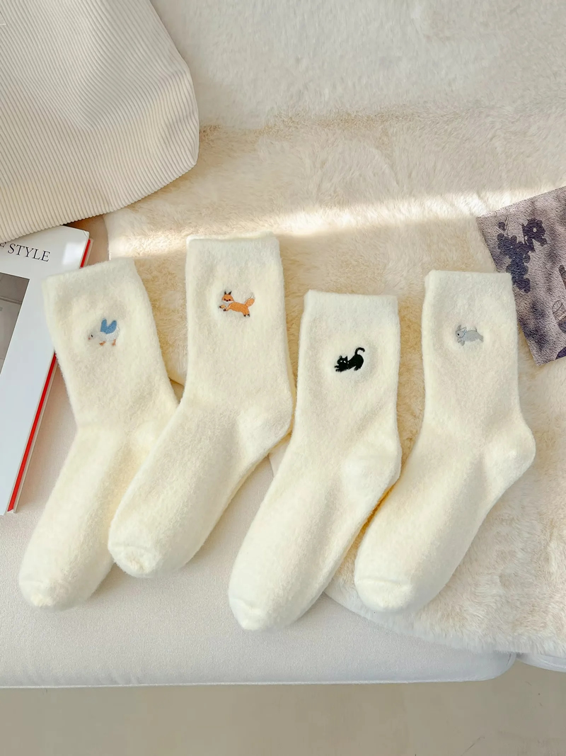 Fashion Off White Cotton Embroidered Printed Mid-calf Socks,Fashion Socks