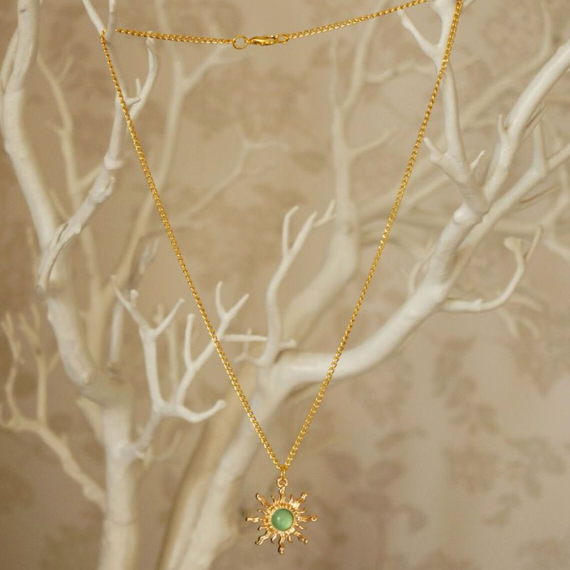 Fashion Gold Metal Sun Necklace,Pendants