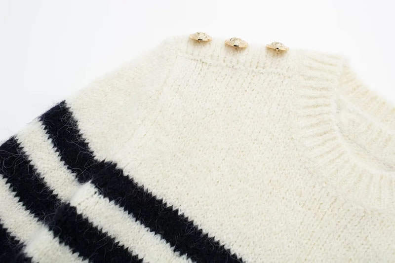 Fashion Stripe Buttoned Striped Knitted Sweater,Sweater