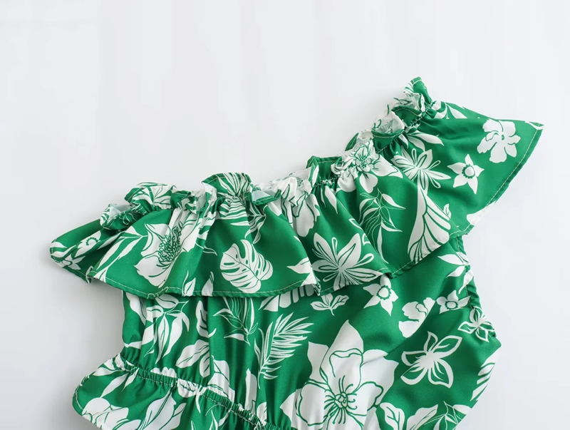 Fashion Green Polyester Printed Ruffled One-shoulder Top,T-shirts