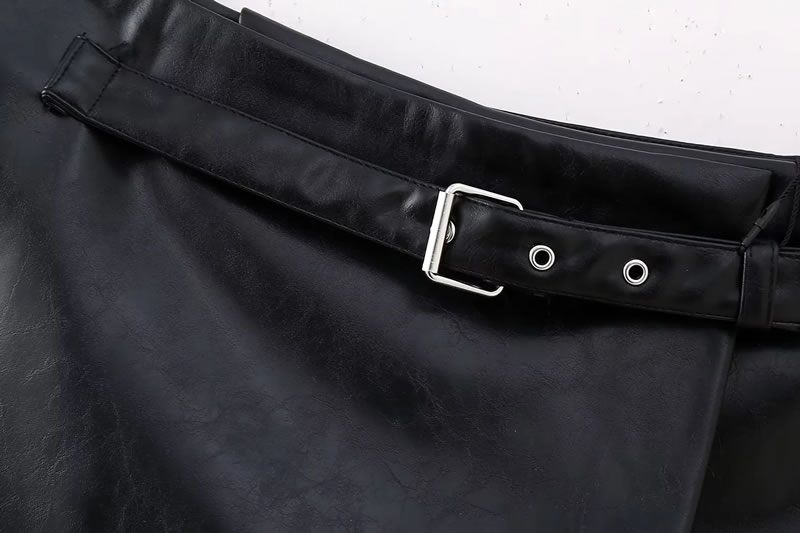 Fashion Black Woven Faux Leather Culottes,Shorts