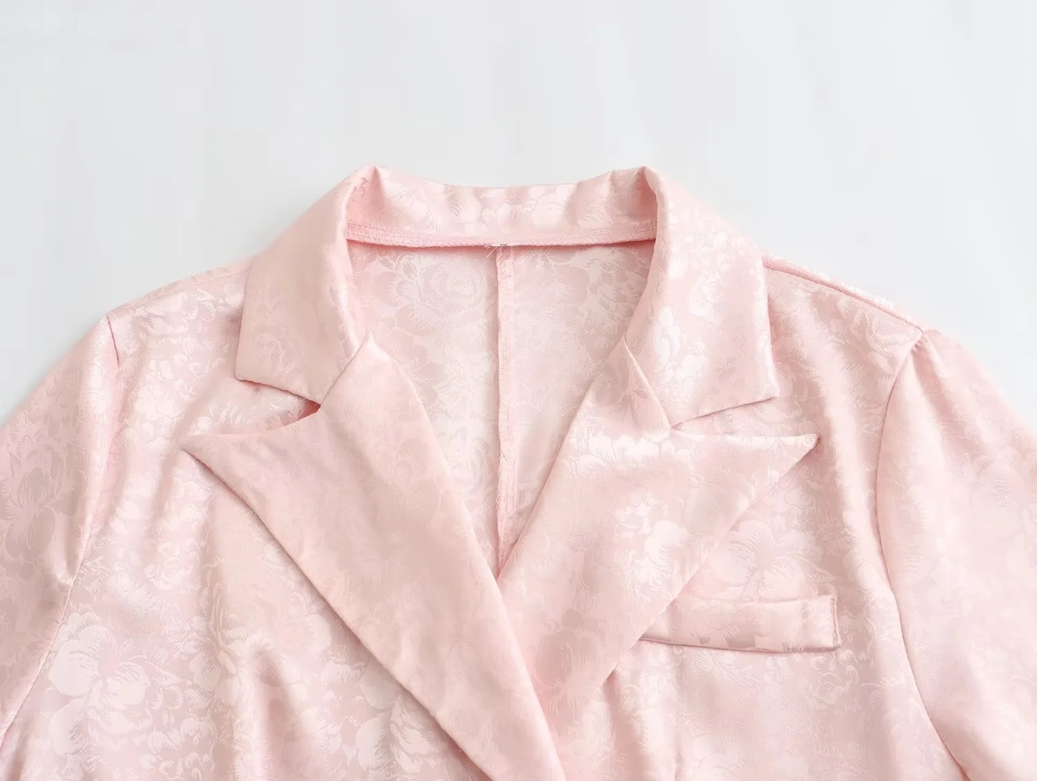 Fashion Light Pink Polyester Lapel Cropped Top,T-shirts