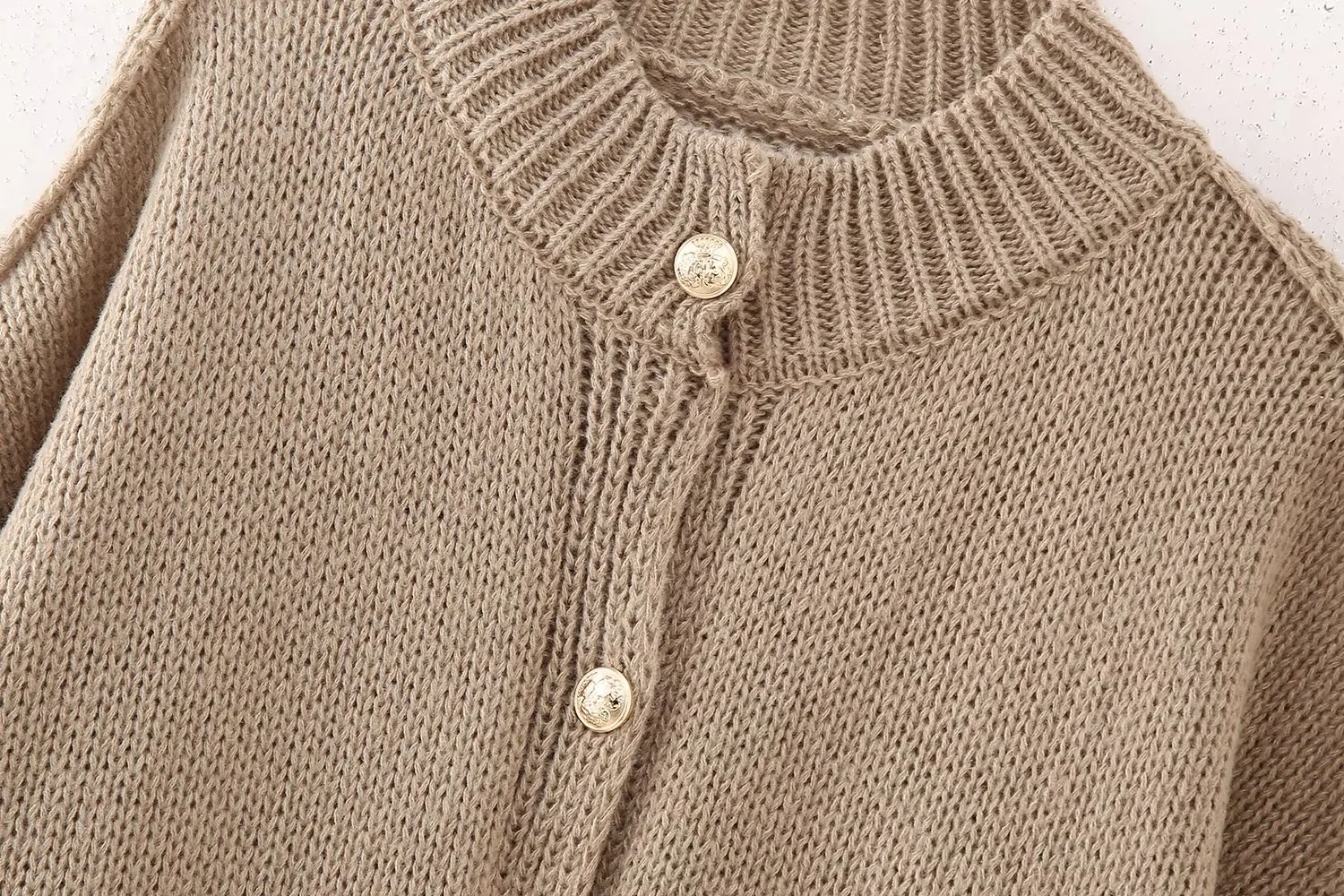 Fashion Khaki Polyester Knitted Buttoned Sweater Cardigan,Sweater