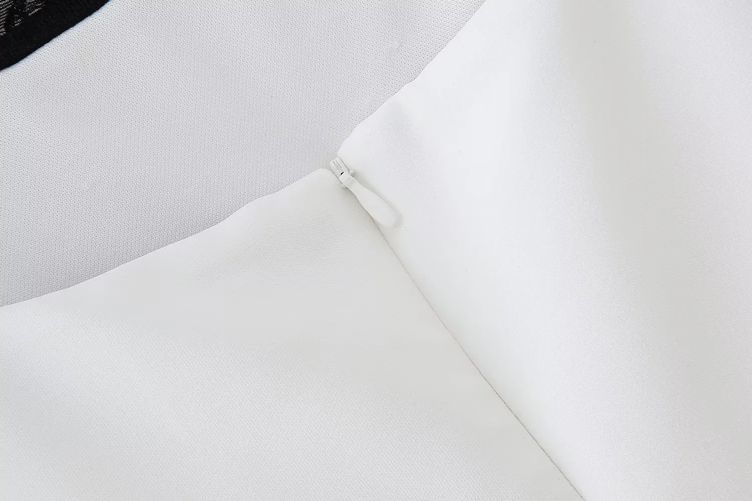 Fashion White Polyester Lace Patchwork Suspender Skirt,Mini & Short Dresses