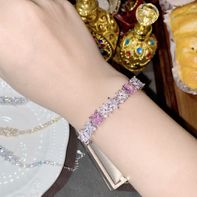 Fashion Bracelet 0138?pink Copper Inlaid Zirconium Geometric Bracelet,Bracelets
