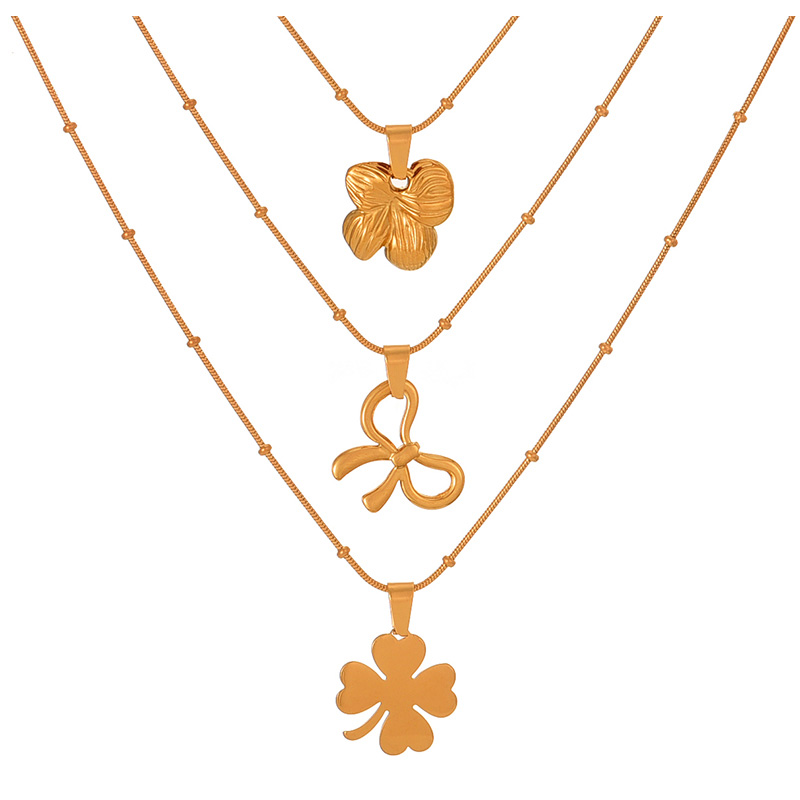 Fashion Golden 4 Titanium Steel Flower Pendant Necklace,Necklaces