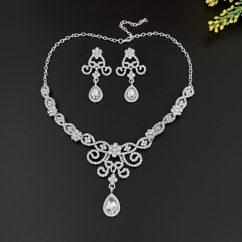 Fashion Silver Earrings Alloy Diamond Geometric Earrings And Necklace Set,Jewelry Sets