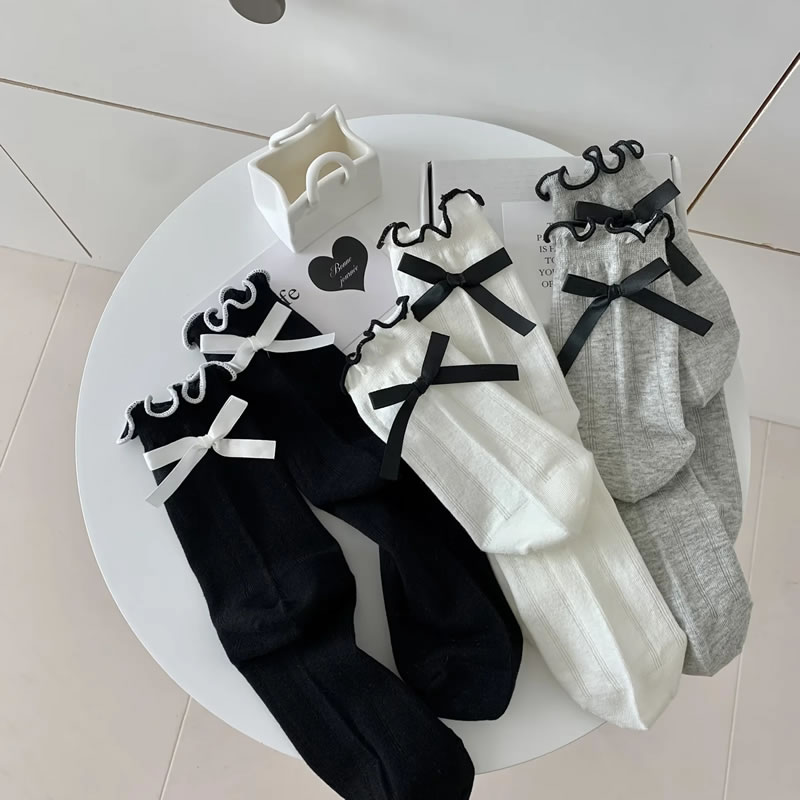 Fashion Light Grey Heel Bow Fungus Mid-calf Socks,Fashion Socks