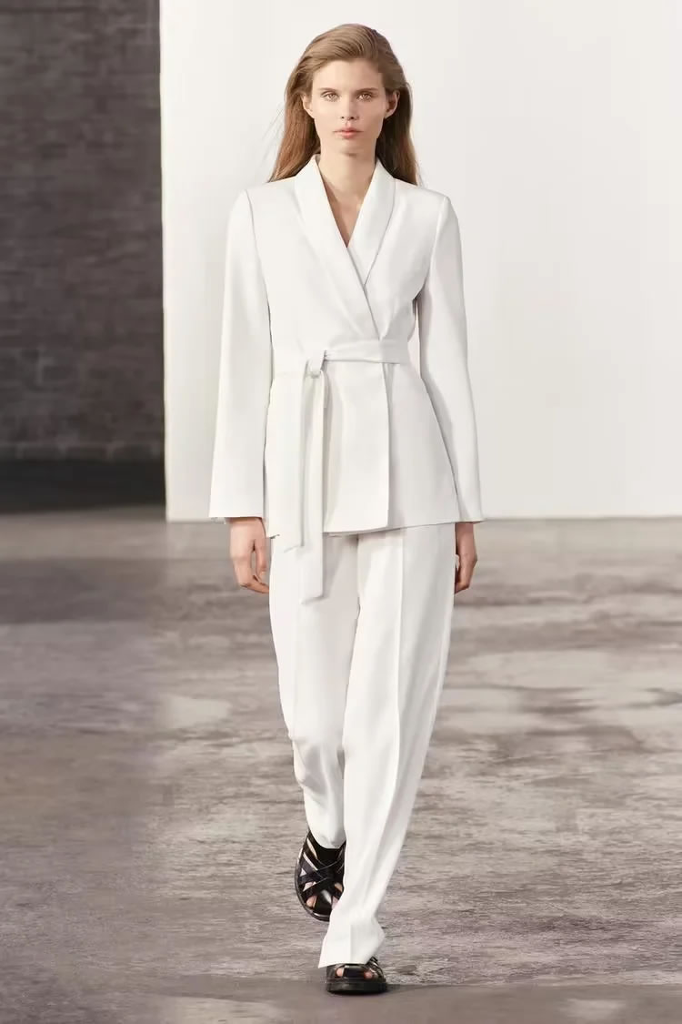 Fashion White Polyester Belted Lapel Blazer,Suits