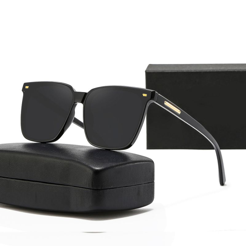 Fashion Black Frame Gray Film (polarized Film) Pc Square Large Frame Sunglasses,Women Sunglasses
