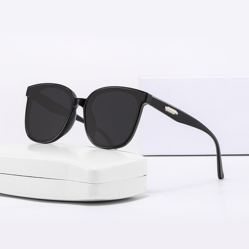 Fashion Off-white Gray Film (polarized Film) Pc Large Frame Sunglasses,Women Sunglasses