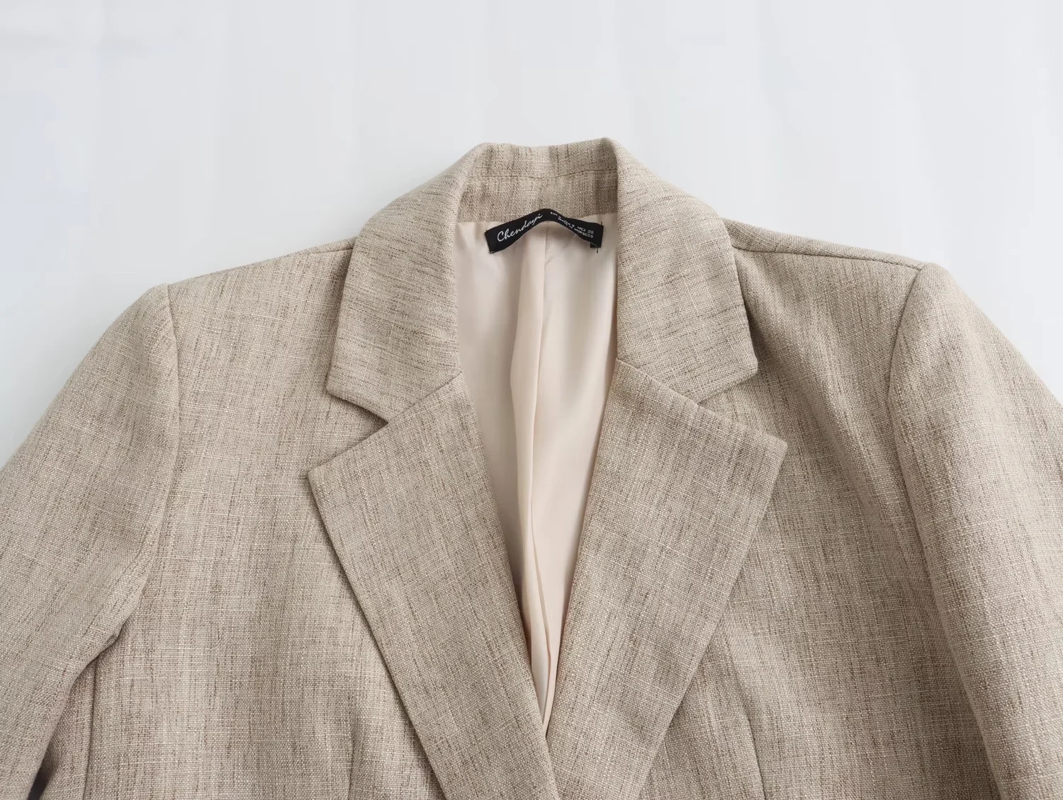 Fashion Khaki Polyester Lapel Pocket Blazer,Suits