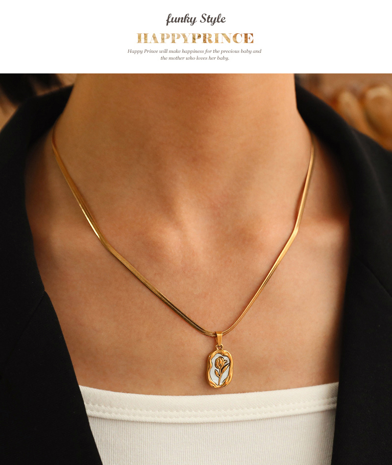 Fashion Gold Titanium Steel Shell Flower Pendant Snake Bone Chain Necklace,Necklaces