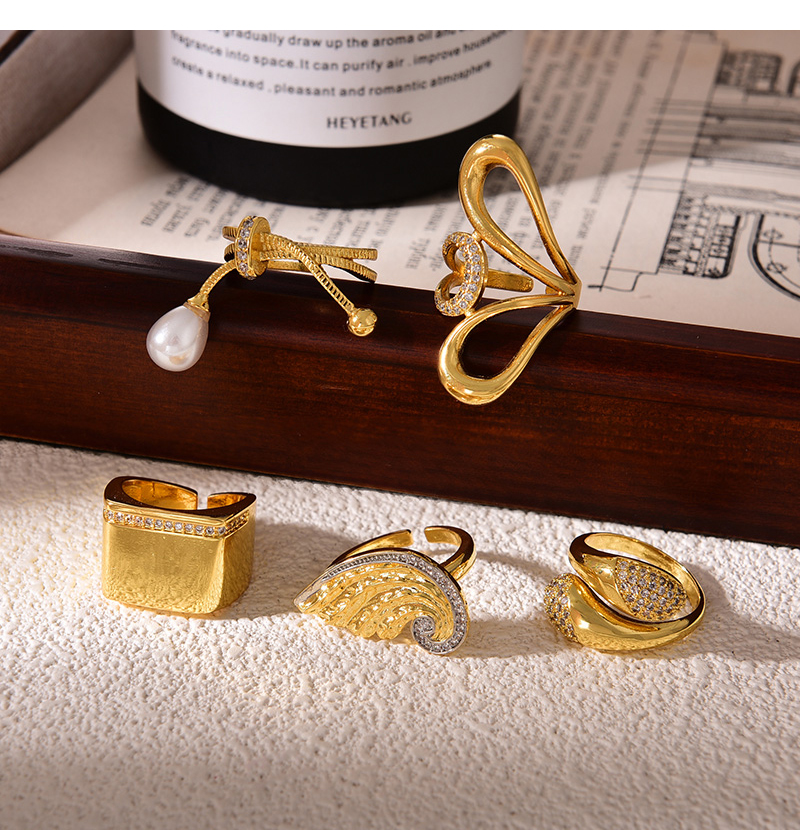 Fashion Golden 1 Copper Set Zircon Hollow Petal Ring,Rings