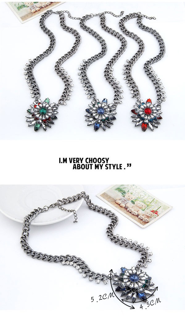 Sling Sapphire Bright Gemstone Pendant Design Alloy Bib Necklaces,Bib Necklaces