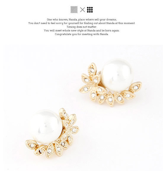 2011 Gold Color Pearl Decorated Flower Design,Stud Earrings