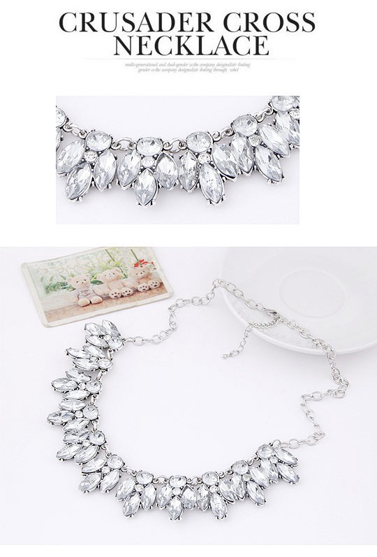 Automatic White Diamond Decorated Waterdrop Shape Design,Bib Necklaces