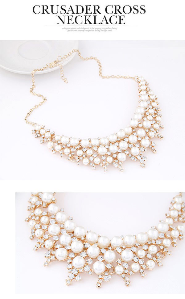 Hunting White Pearl Decorated Fan Shape Design,Chokers