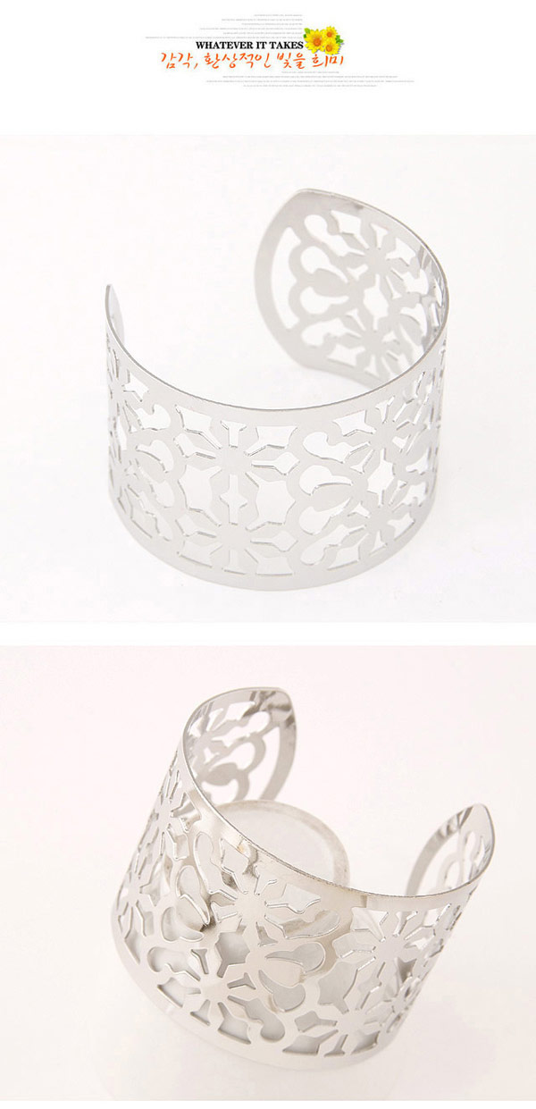 Trendy Silver Color Flower Shape Decorated Hollow Out Design Alloy Fashion Bangles,Fashion Bangles