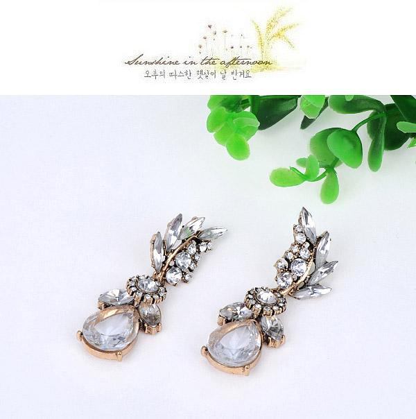 Smart White Diamond Decorated Leaf Shape Design,Stud Earrings