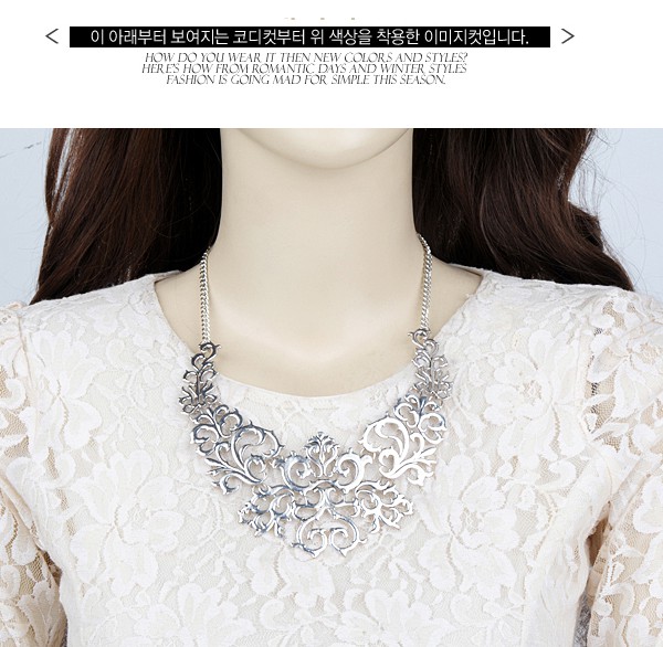 retro beauty Silver Color Flower Decorated Hollow Out Design,Bib Necklaces