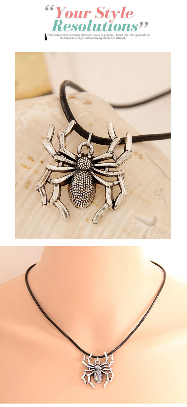 Concise Gun Black Spider Shape Pendant Decorated Simple Design,Pendants