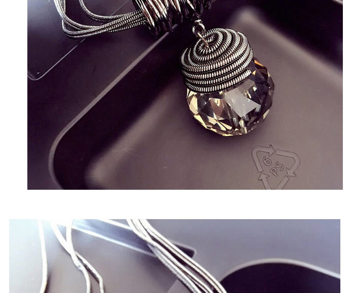 Exquisite Silver Color Bulb Shape Pendant Decorated Simple Design,Chains