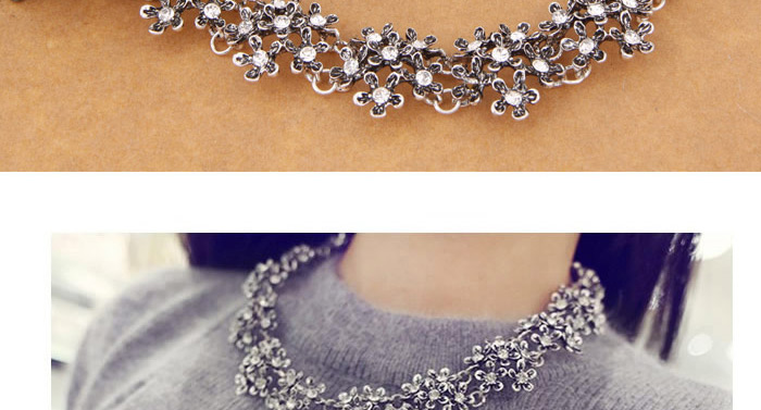 Retro Anti-silver Flower Shape Decorated Hollow Out Design,Bib Necklaces