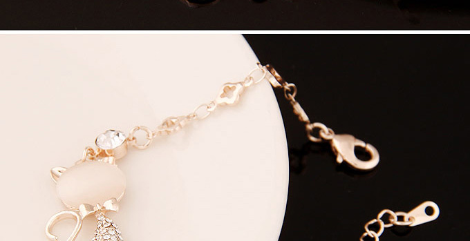 Sweet Gold Color Cat Shape Decorated Simple Design  Alloy Korean Fashion Bracelet,Fashion Bracelets