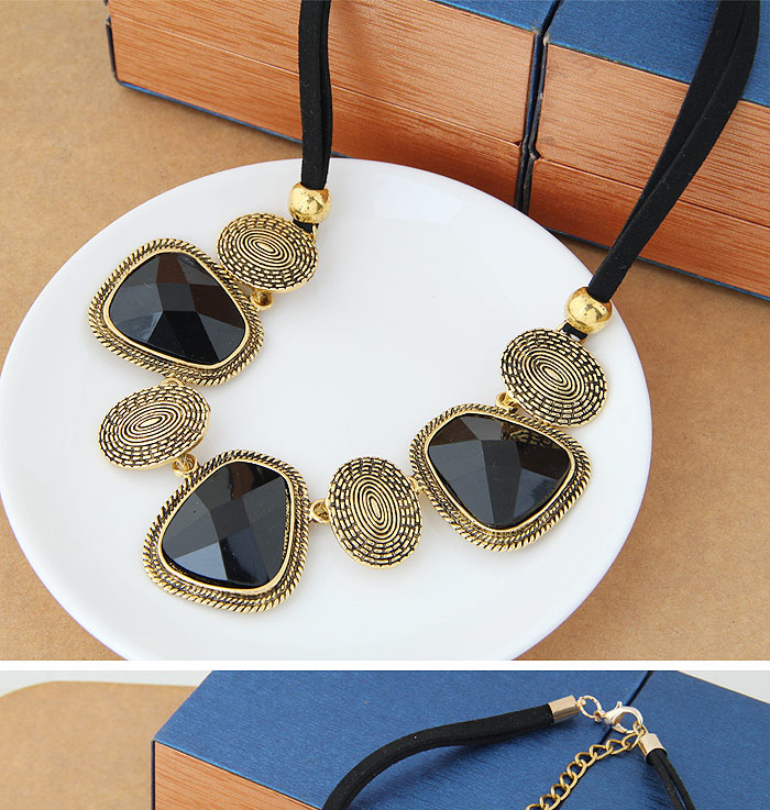 Fashion Black Geometry Shape Decorated Short Design,Bib Necklaces