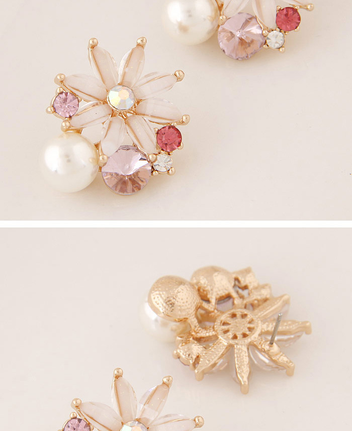 Fashion White Diamond Decorated Flower Shape Design,Stud Earrings