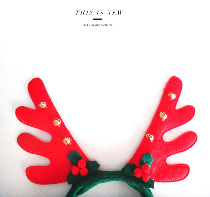 Personality Red+green Bell & Antlers Head Decorated Simple Design,Festival & Party Supplies
