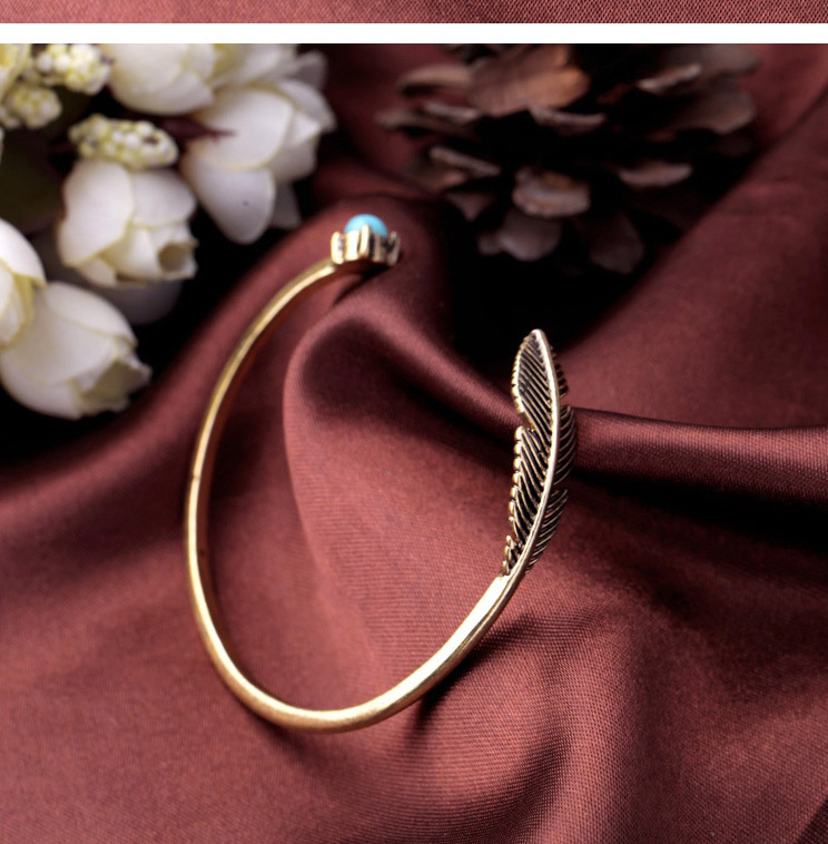 Retro Gold Color Gemstone&leaf Decorated Open Design,Fashion Bangles