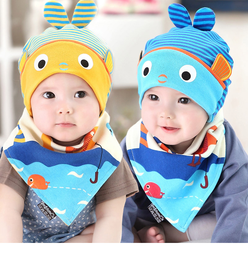 Lovely Khaki+yellow Stripe Pattern Decorated Catoon Fish Design With Scarf,Children