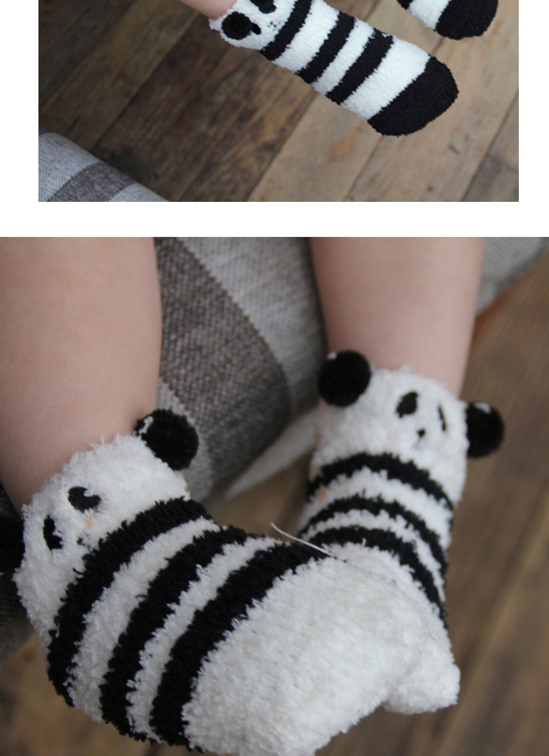 Lovely Black+white Cartoon Panda Pattern Decorated Simple Design For Kids,Fashion Socks
