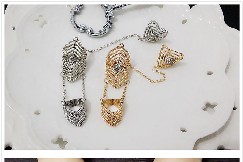 Retro Gold Color Hollow Out Geometrical Shape Decoratedconnection Design,Fashion Rings