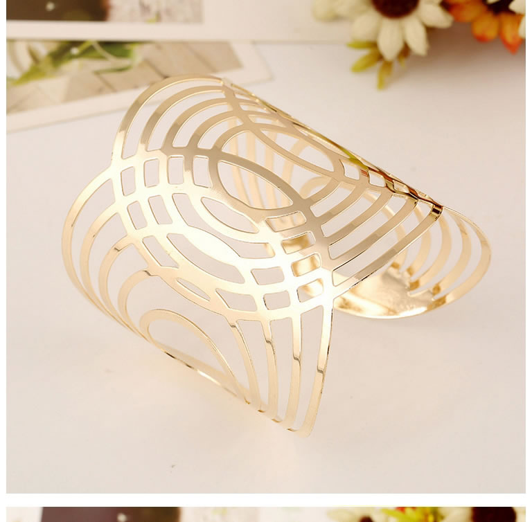 Trending Silver Color Circle Pattern Hollow Out Opening Design,Fashion Bangles